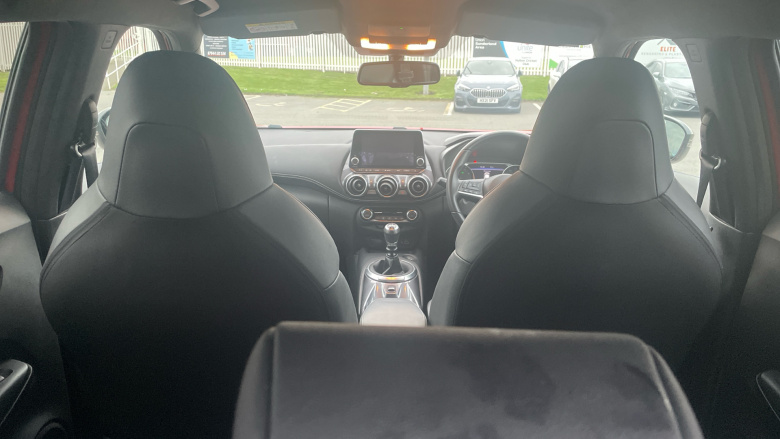 Nissan Juke 1.0 DiG-T 114 N-Connecta 5dr Petrol Hatchback